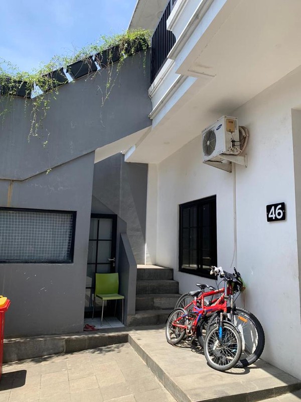 [DIJUAL] Rumah Siap Huni, Indoor Pool, Modern Minimalis (SHM)