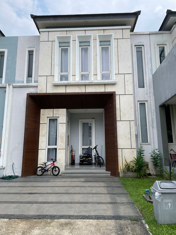 Flash Sale. Rumah mewah Sutera Orlanda, Alam Sutera