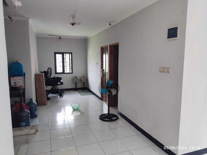 Dijual Cepat Rumah 2 Lantai Di Cawang Jakarta Timur