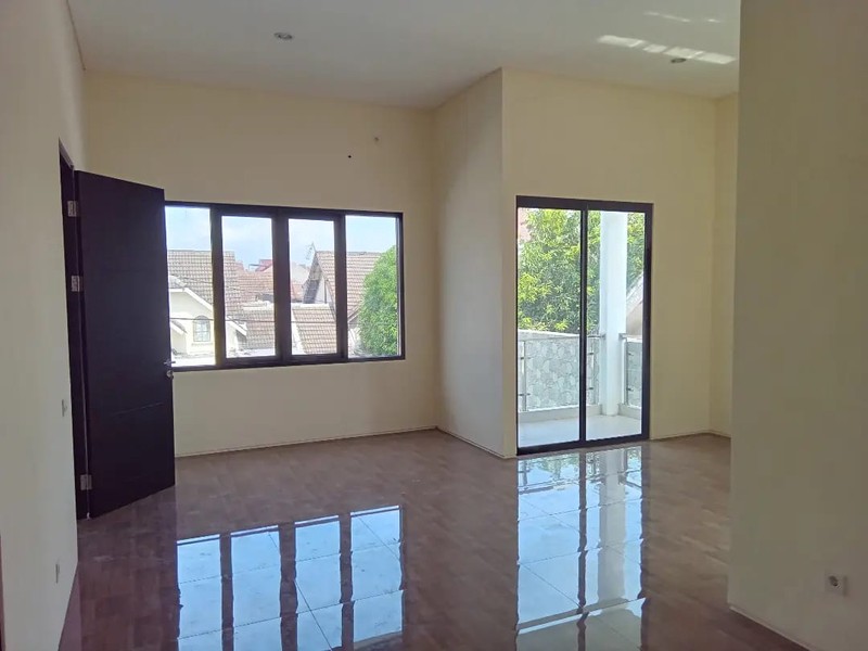 2 Milyar -an Dijual Rumah Baru Pondok Mutiara Sidoarjo Kota - New Modern 2 Lantai Dekat Akses Tol.sidoarjo, Sun City Plaza 