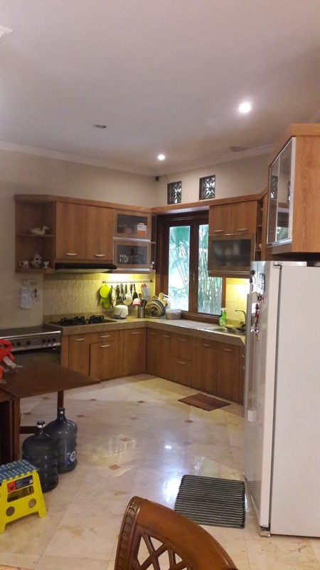 Rumah Asri & Cantik lingkungan Nyaman di Lebak Bulus, Jakarta Selatan...