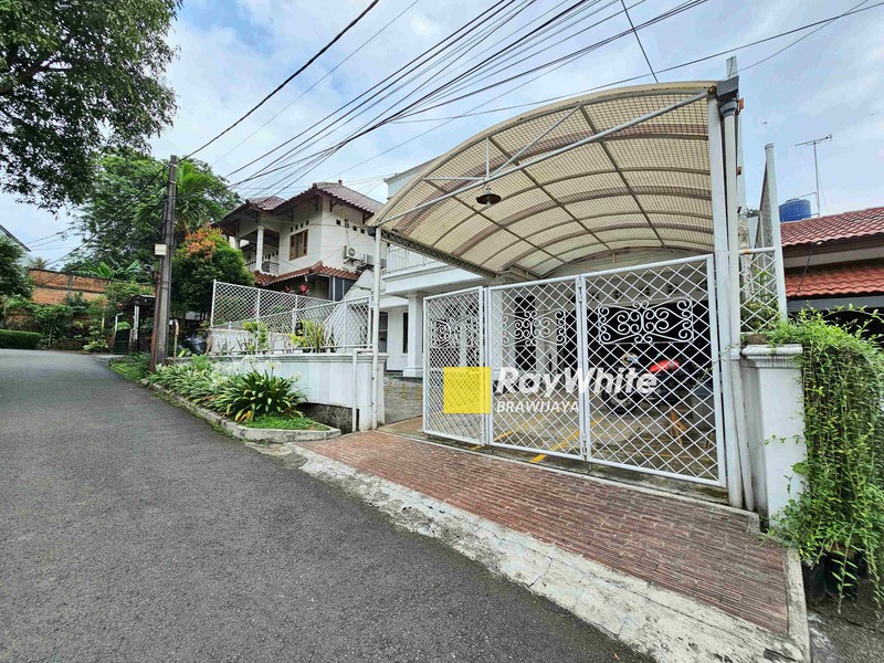 Rumah Kompleks Buncit Utama, Jati padang, 2 menit ke Mal Pejaten, bebas banjir