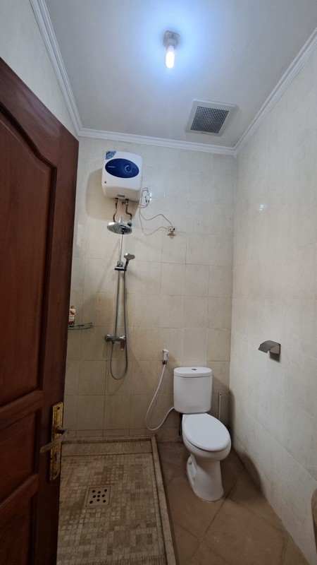 Rumah Mewah Full Furnished Hunian Elegan di Lokasi Strategis di Sariharjo Ngaglik, Sleman