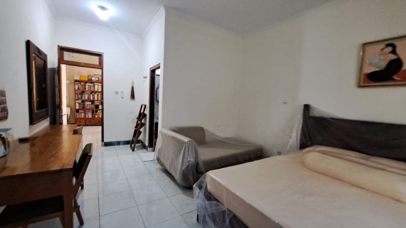 Rumah Mewah Full Furnished Hunian Elegan di Lokasi Strategis di Sariharjo Ngaglik, Sleman