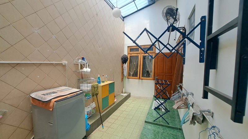 Rumah Mewah Full Furnished Hunian Elegan di Lokasi Strategis di Sariharjo Ngaglik, Sleman