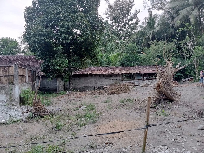 Tanah Ngantong Strategis Cocok untuk Villa & Rumah Pensiun, Lumbungrejo, Tempel, Sleman