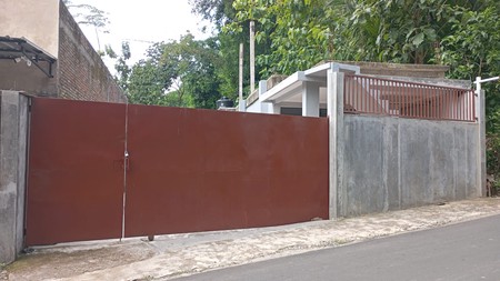 Dijual Gudang Strategis Pinggir Jalan di Mertoyudan Magelang Siap Pakai & Potensial