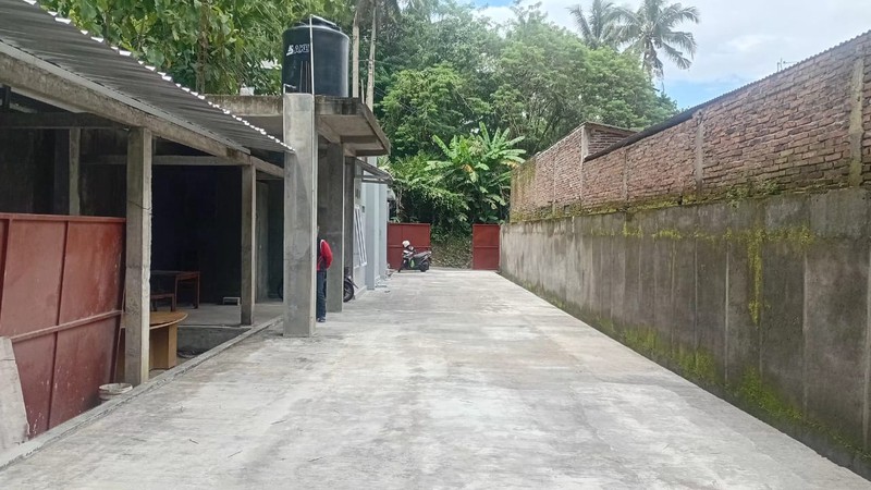 Dijual Gudang Strategis Pinggir Jalan di Mertoyudan Magelang Siap Pakai & Potensial