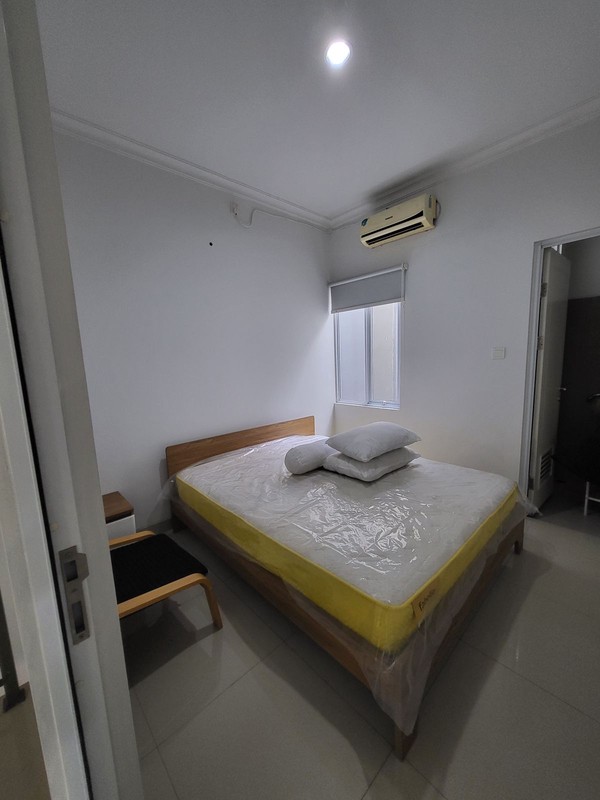 Hot Rent. Rumah bagus Malibu Village, Gading Serpong