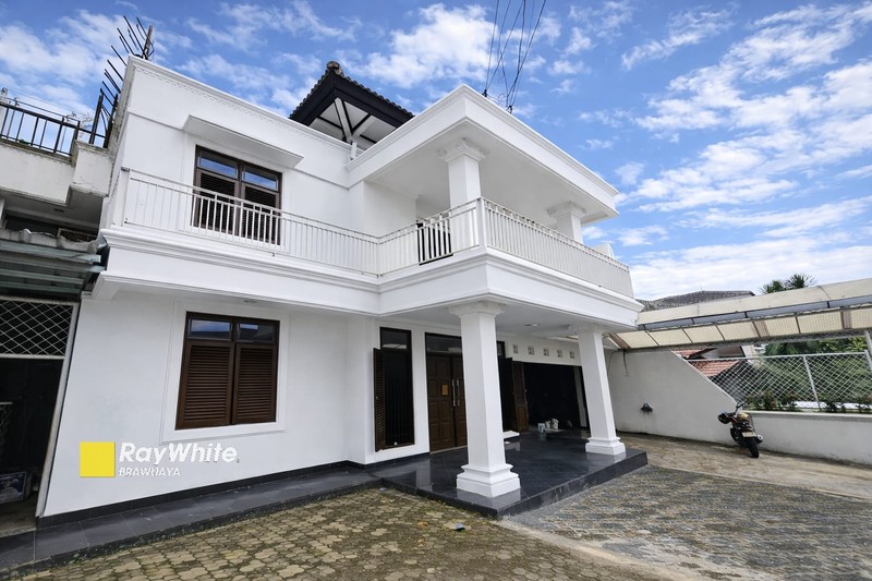 Rumah di Kompleks Buncit Utama, Warung Buncit, bisa sewa buat Silent Office