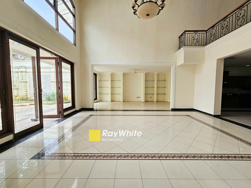 Rumah di Kompleks Buncit Utama, Warung Buncit, bisa sewa buat Silent Office