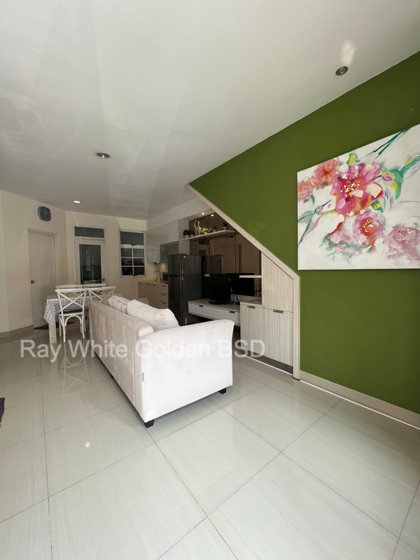 Disewa Townhouse Cantik Full Furnished Taman Paris Lippo Karawaci