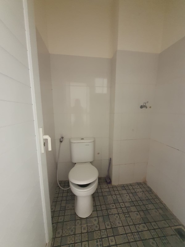 Ruko Gandeng Siap Usaha Di Kota Wisata, Cibubur