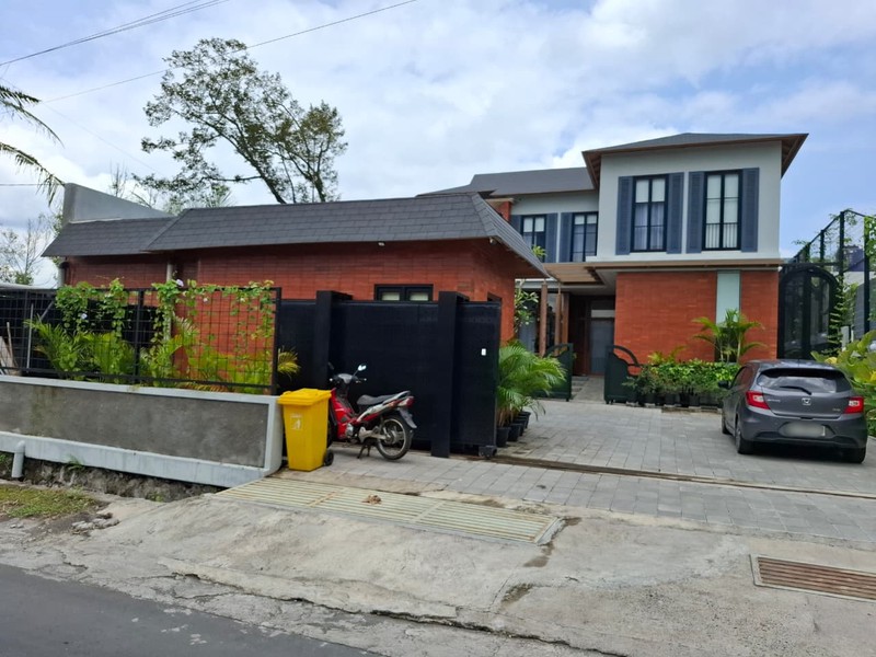 Villa Mewah Furnish Siap Huni Udara Sejuk & Fasilitas Lengkap di Pakem, Sleman.