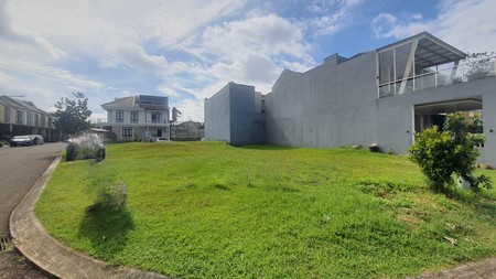 Kavling Hoek Premium di Bellwood di Kota Wisata, Cibubur