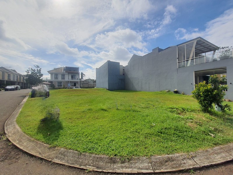 Kavling Hoek Premium di Bellwood di Kota Wisata, Cibubur