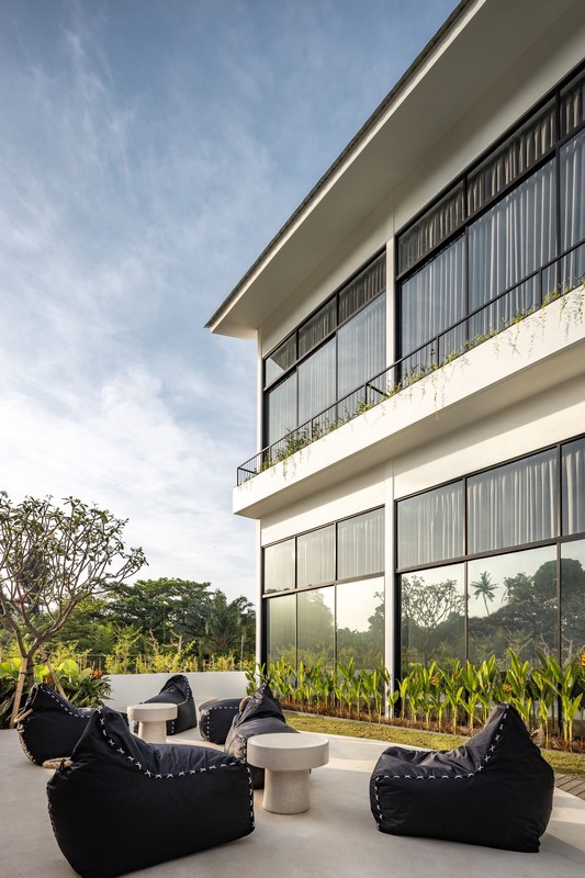 Leasehold - Stylish 1-Bedroom Loft for Sale in Canggu, Bali