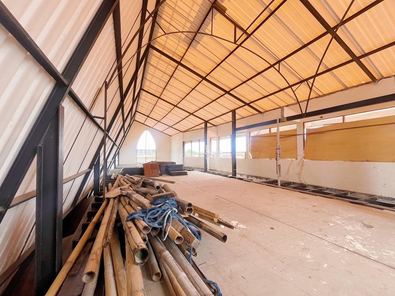 Leasehold - High-Exposure Commercial Space for Lease in Padang Linjong, Canggu, Bali