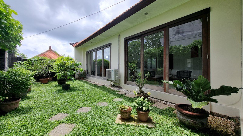 One-Storey House for Sale in a Secure One-Gate Nusa Dua