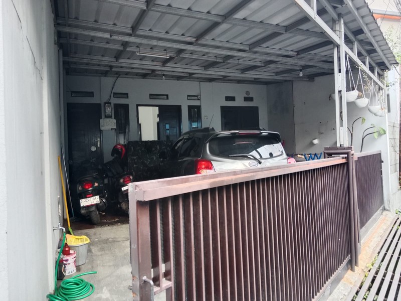 Rumah di Pusat Kota Sayap Dalem Kaum Lengkong Bandung