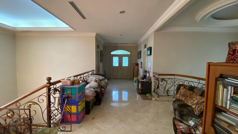 Di Jual Rumah Mewah 2 Lantai di Setia Budi