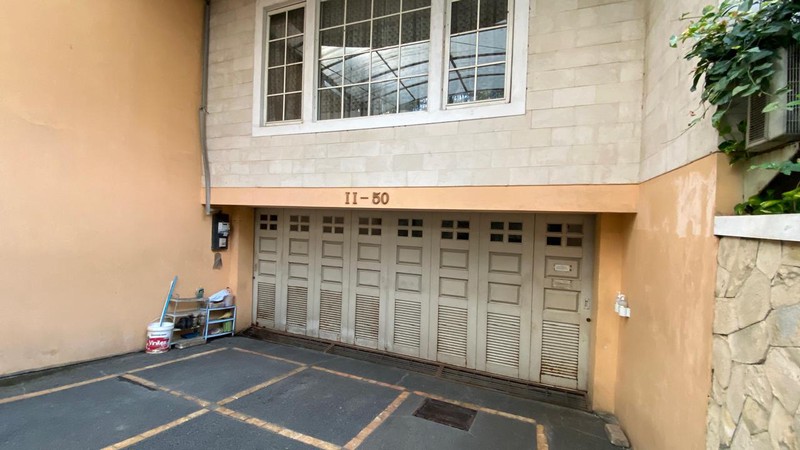 Di Jual Rumah Mewah 2 Lantai di Setia Budi