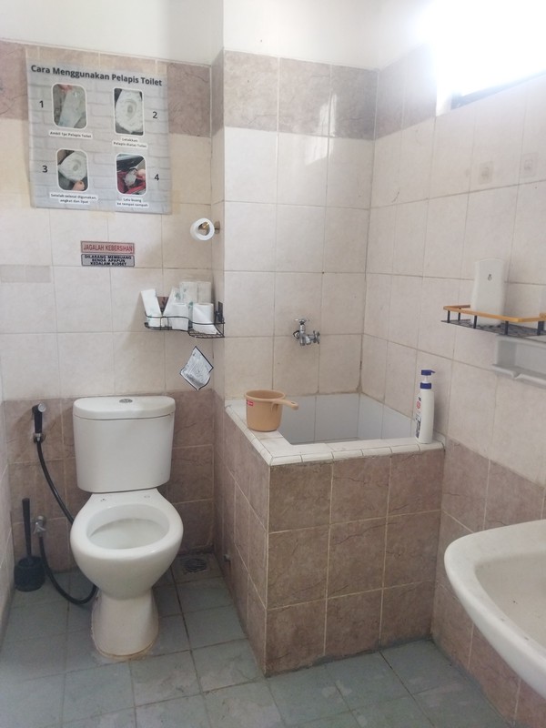 Ruko 3 Lantai Siap Huni Dan Parkir Luas Di Gading Sepong Tangerang