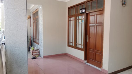 Rumah 2 Lantai di Jupiter Barat Margahayu Raya Barat