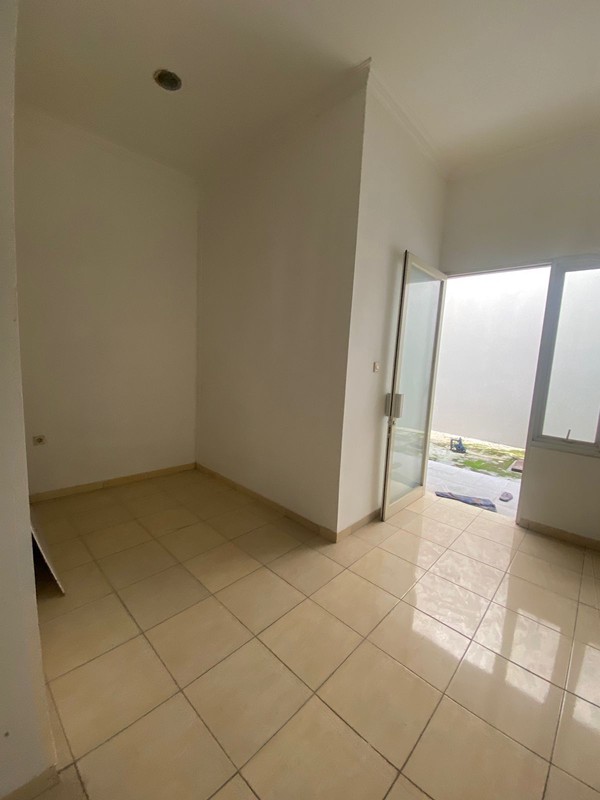 Ruko 2,5 Lantai di Mainroad Dago Bandung