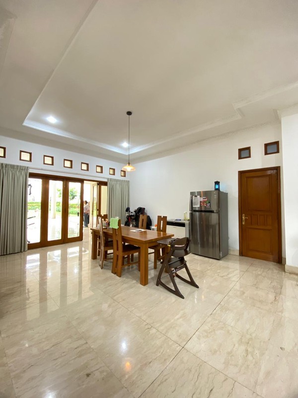 Hunian mewah lahan super luas di Margonda