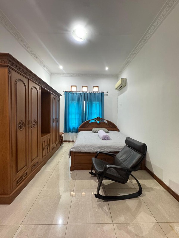 Hunian mewah lahan super luas di Margonda