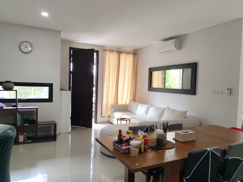 Rumah Nyaman 2 Lantai Siap Huni di Discovery Aluvia