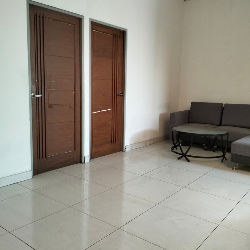Rumah 3 Lantai di Sayap Sudirman Bandung