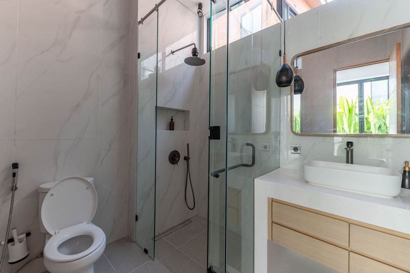 Leasehold - Private Rooftop Sanctuary, A Fully Furnished Luxury Villa in Pererenan, Canggu, Bali