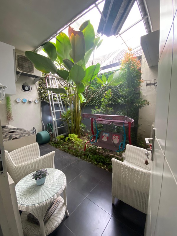 Dijual Rumah Sidoarjo Full Furnished di Perum Valencia Gedangan