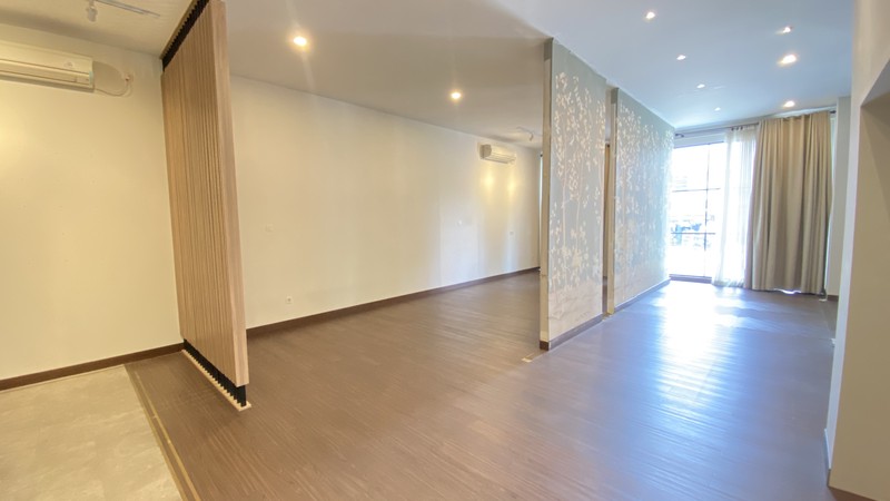 DI JUAL RUKO 3 GANDENG SIAP PAKAI DI KAWASAN KEMANG, JAKARTA SELATAN