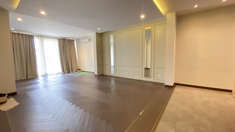 DI JUAL RUKO 3 GANDENG SIAP PAKAI DI KAWASAN KEMANG, JAKARTA SELATAN