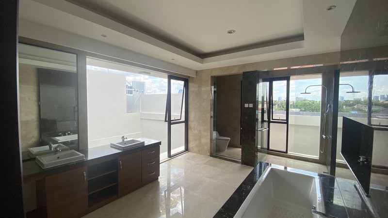 TERBAIK !! DI JUAL RUMAH MINIMALIS MODERN DI  AMPERA