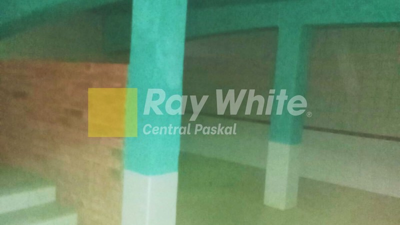 Ruko 3 Lantai di Mainroad Dalem Kaum Kota Bandung