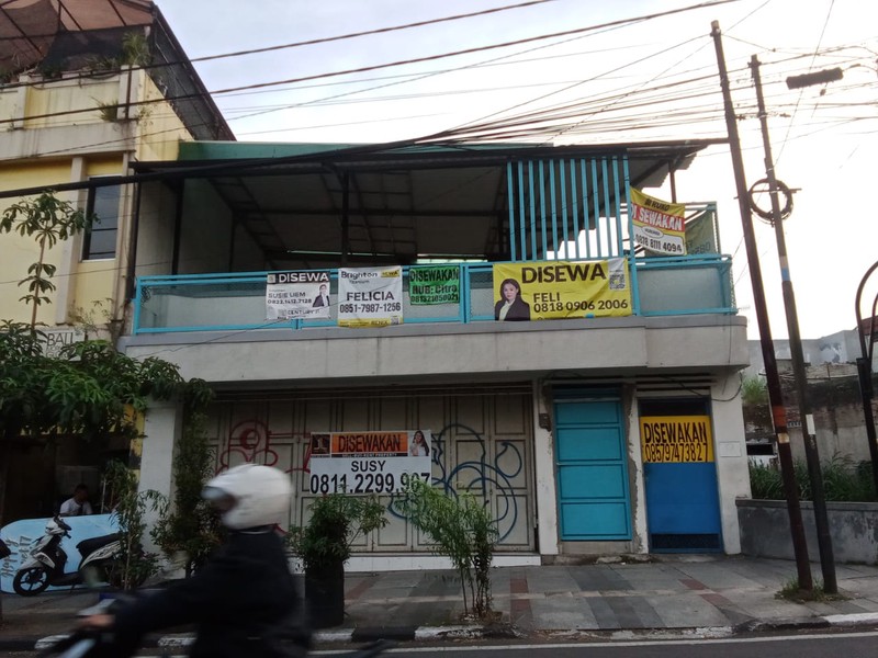 Ruko 3 Lantai di Mainroad Dalem Kaum Kota Bandung