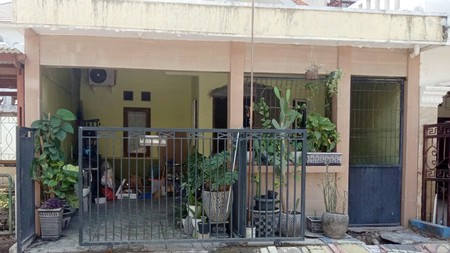 Rumah di Babatan Pratama Wiyung Surabaya Barat, Bagus + Terawat, SIAP HUNI