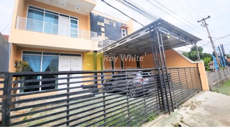 dijual rumah 2 lantai area perdagangan