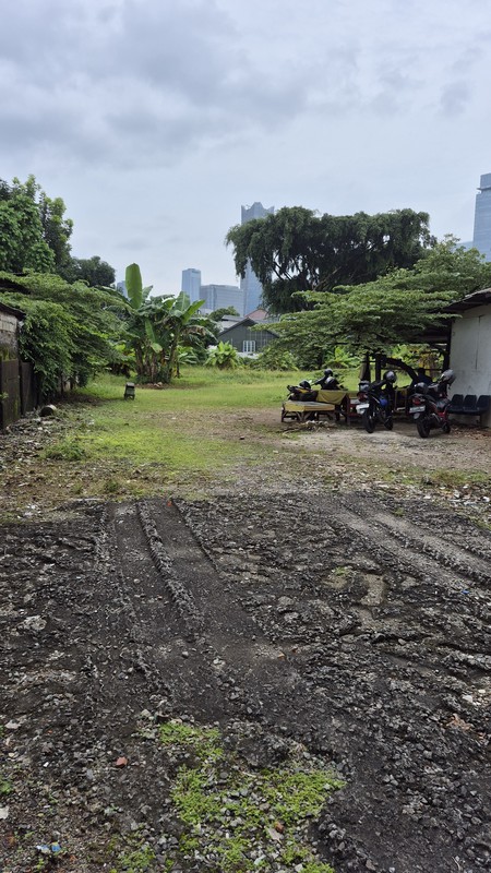 For Sale Land Komersial 2461m2 jl Wolter Monginsidi Kby Baru Jaksel 