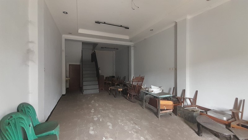 Ruko Lokasi Strategis di Jalan Raya Janti - Cocok untuk Usaha & Investasi