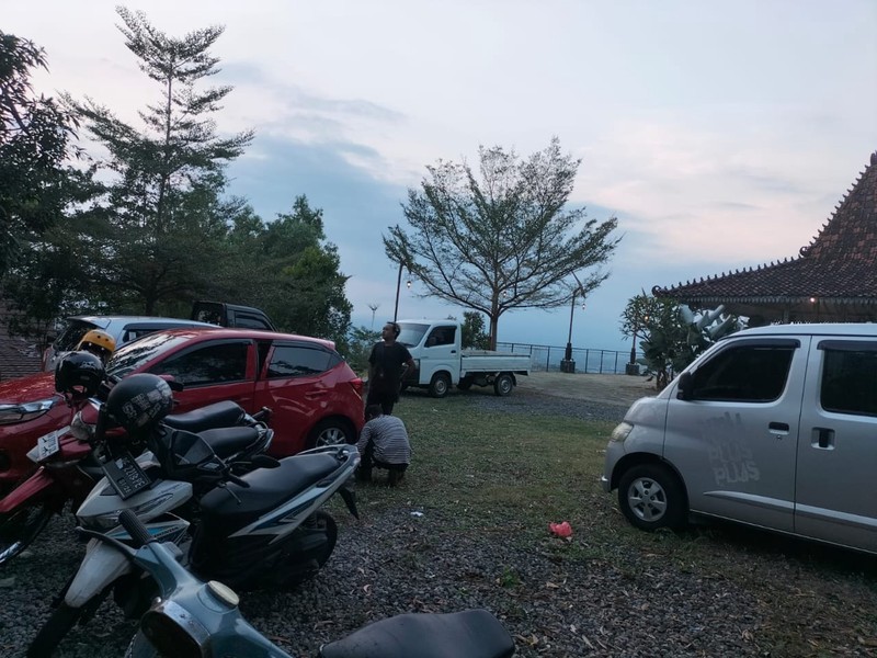 Peluang Investasi Tanah Luas 624 Meter Persegi Bonus Rumah di Kawasan Wisata Tebing Breksi, Sambirejo, Prmbanan, Sleman