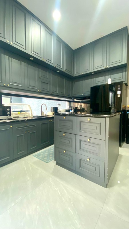 Rumah Modern dengan Private Swimming pool di Bintaro