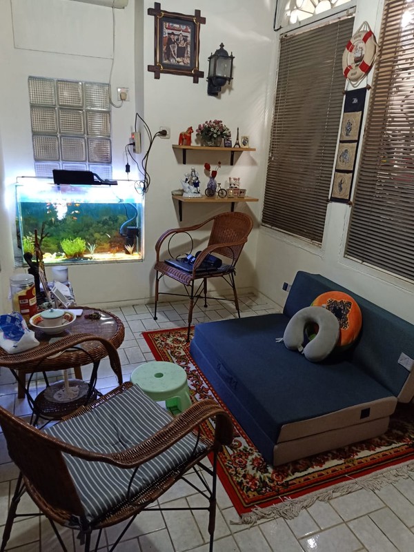 Rumah 1,5 lantai Standart yang  Asri harga nego di Kelapa Gading