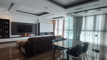 Apartemen Kemang Village 3+1 BR