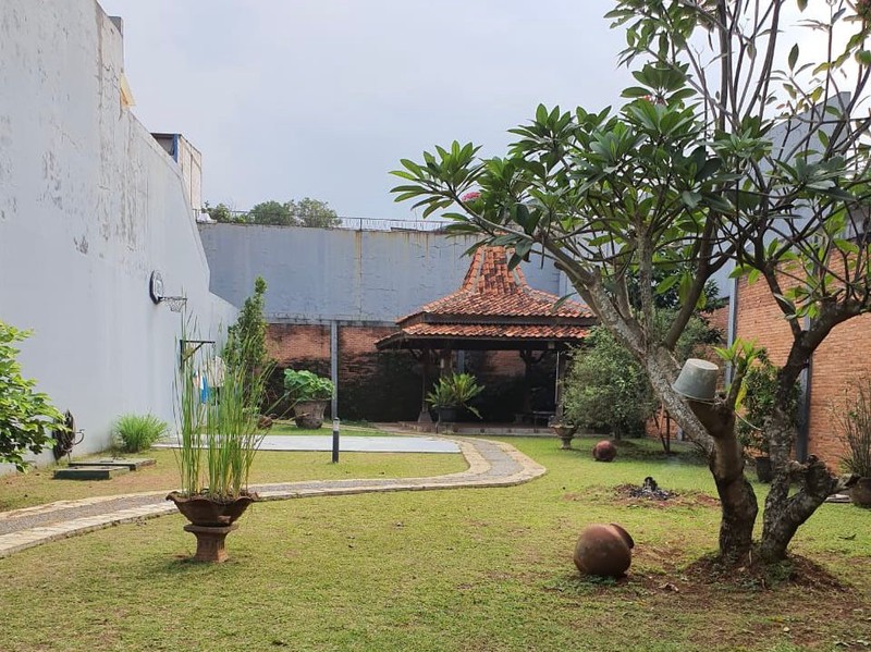 DIJUAL CEPAT! RUMAH CANTIK DAN MEWAH DI PINANG KUNINGAN PONDOK INDAH