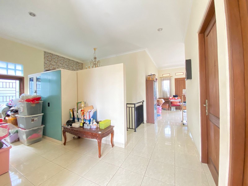 Jagakarsa gandaria luas 420 dalam komplek 6 kamar tidur 1 lantai